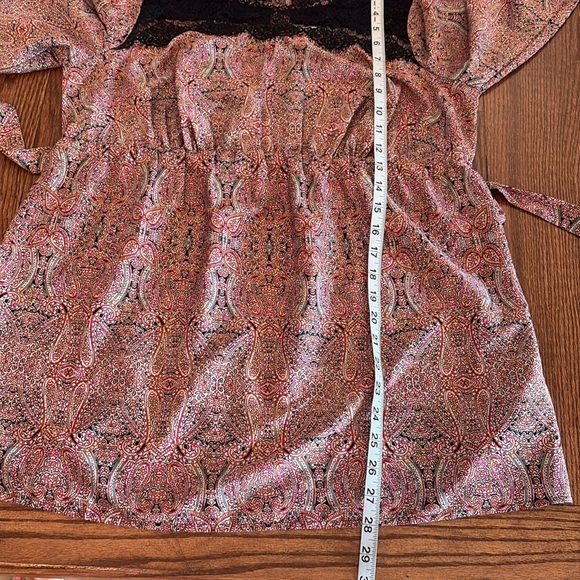 Motherhood maternity paisley lace 3/4 sleeves top blouse button key hole back SM - Picture 13 of 13
